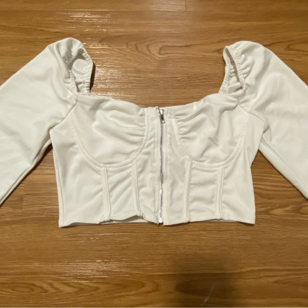 Cropped zip up top